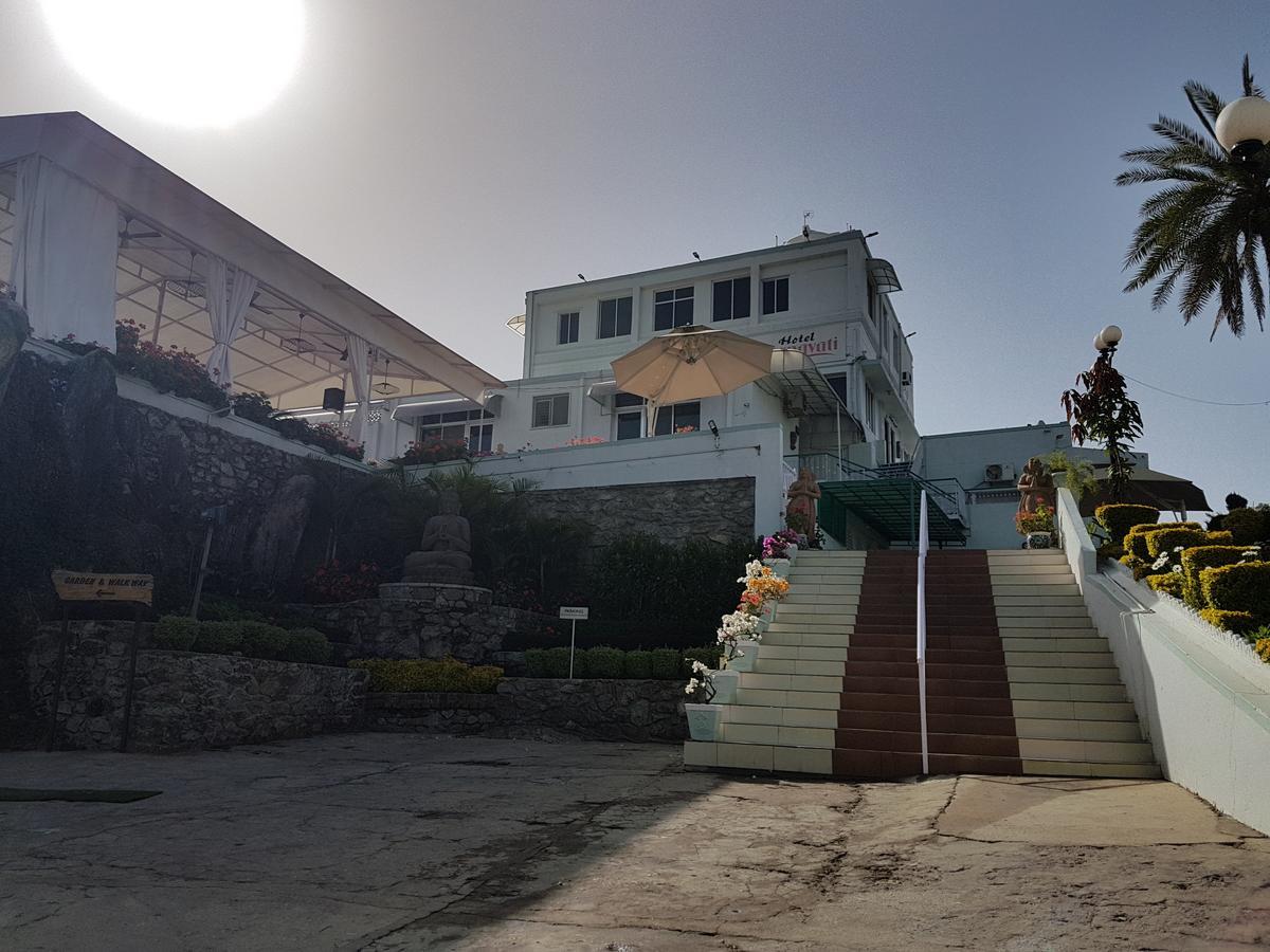 Hotel Karnavati Mount Abu Buitenkant foto